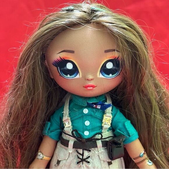 Na Na Na Surprise Teens Fashion doll - Picture 2 of 8